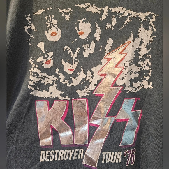 Daydreamer Kiss Destroyer Tour tee - Picture 9 of 10